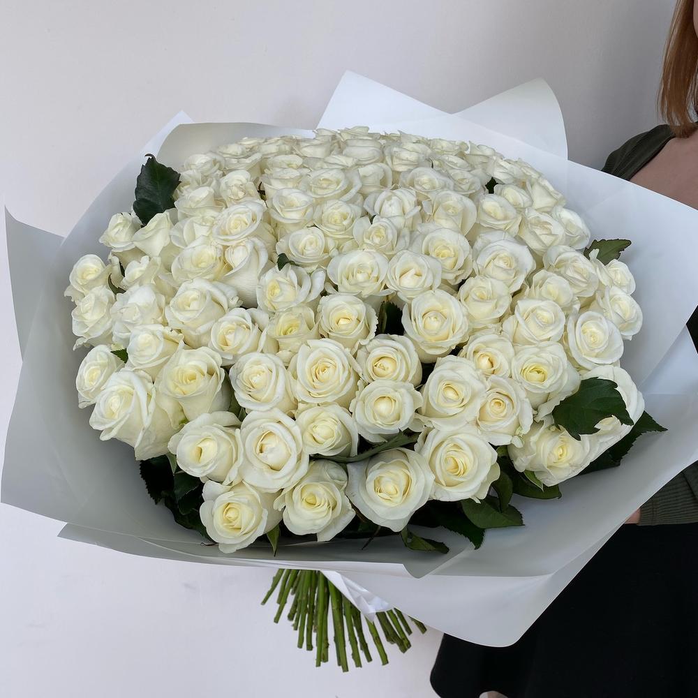 15 белых роз букет фото