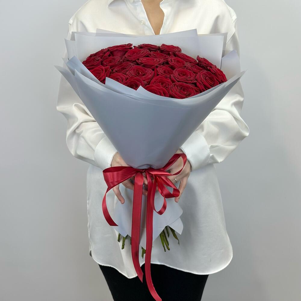 Букет красных роз, 25шт. (М034)