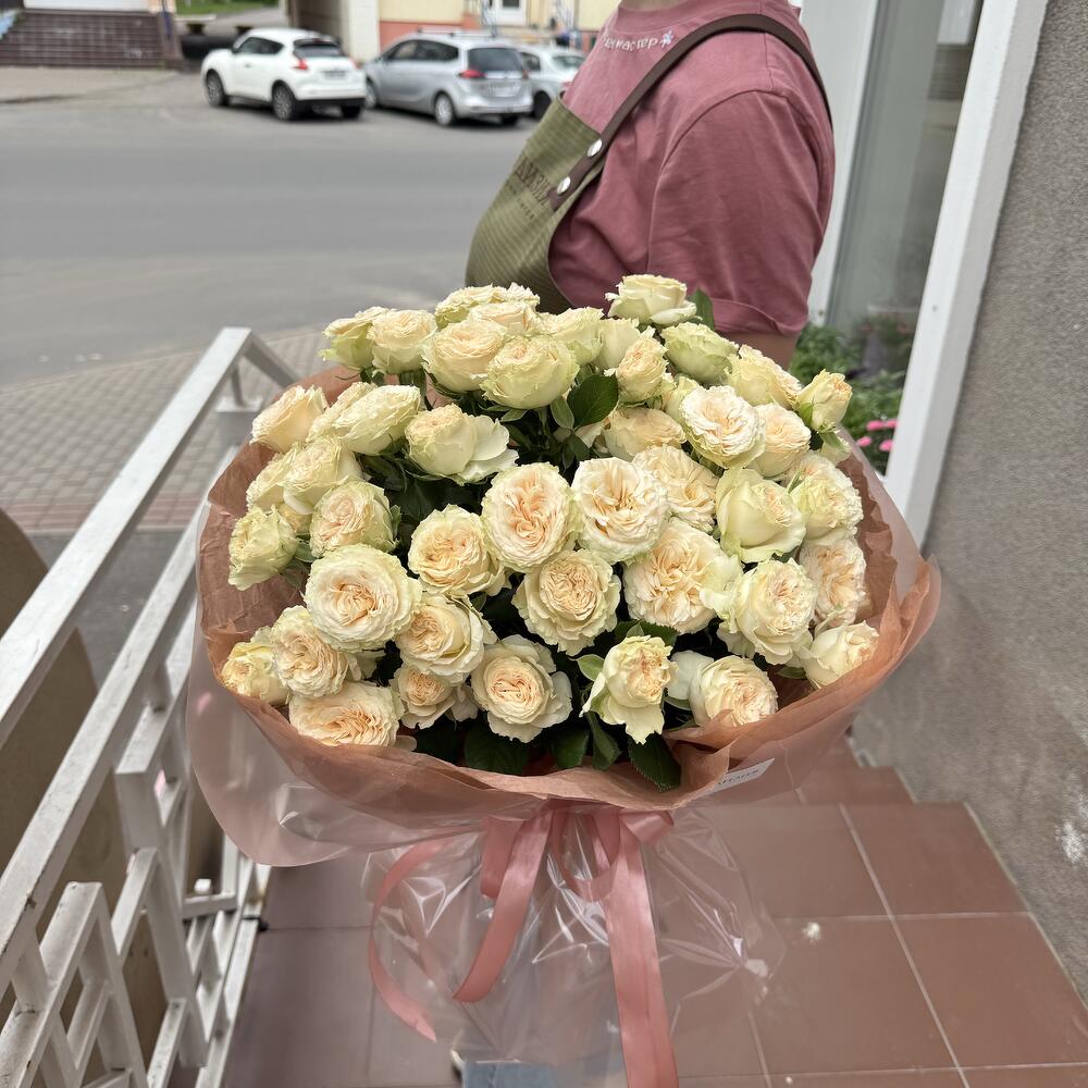 Букет из роз саммер роус