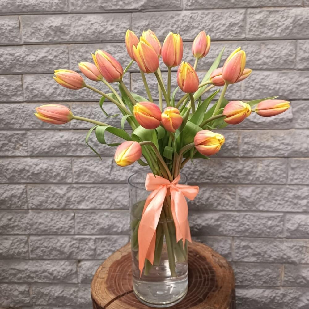 Тюльпаны 19 штук