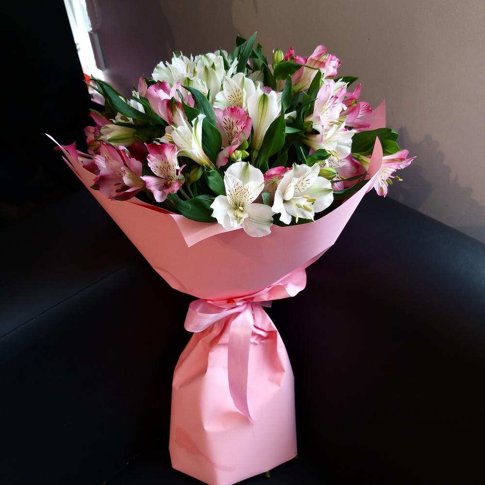 Bouquet of Alstroemeria