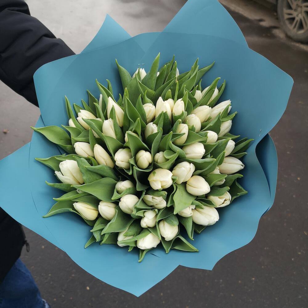 Букет из тюльпанов
