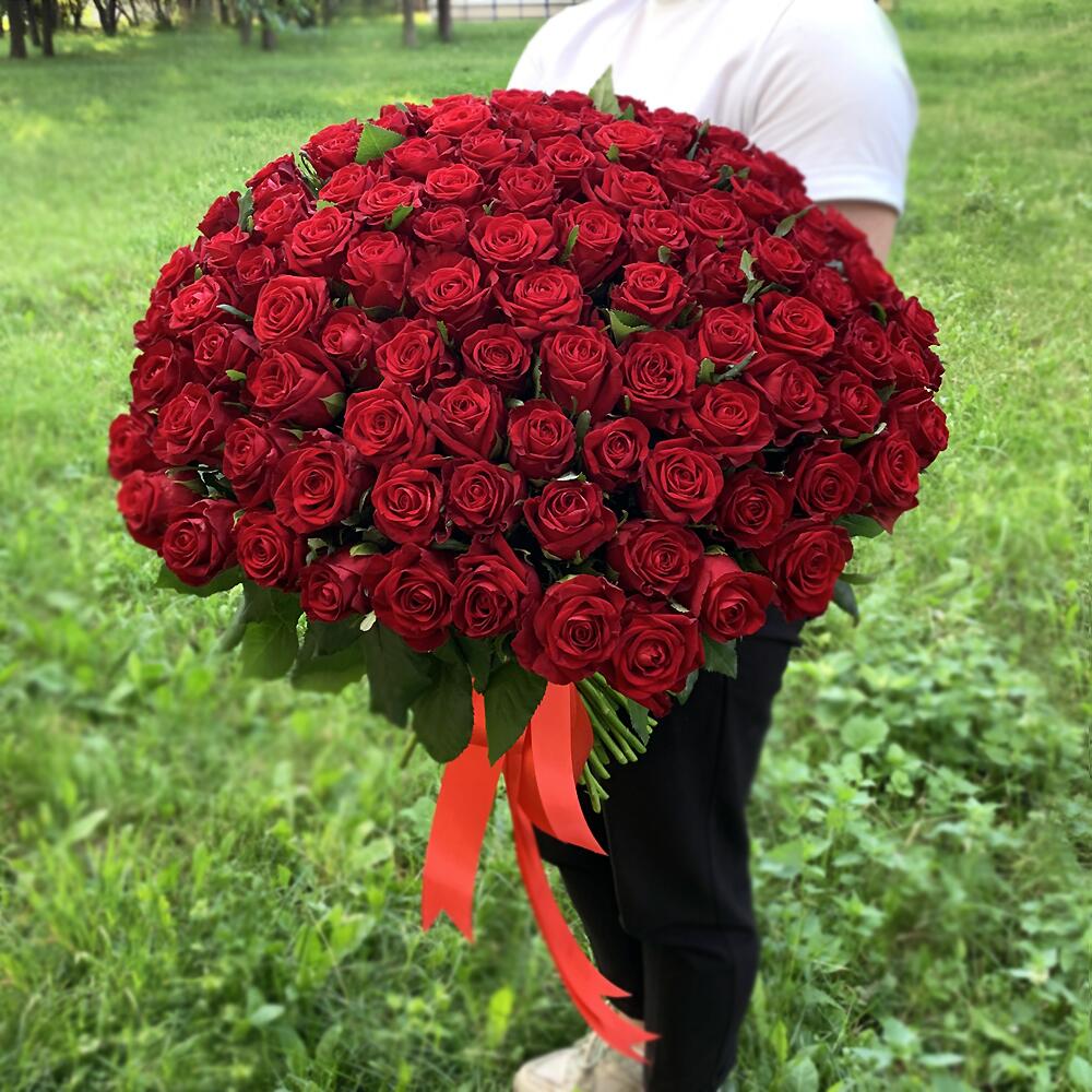 Букет из 101 красной розы «Для тебя дорогая»