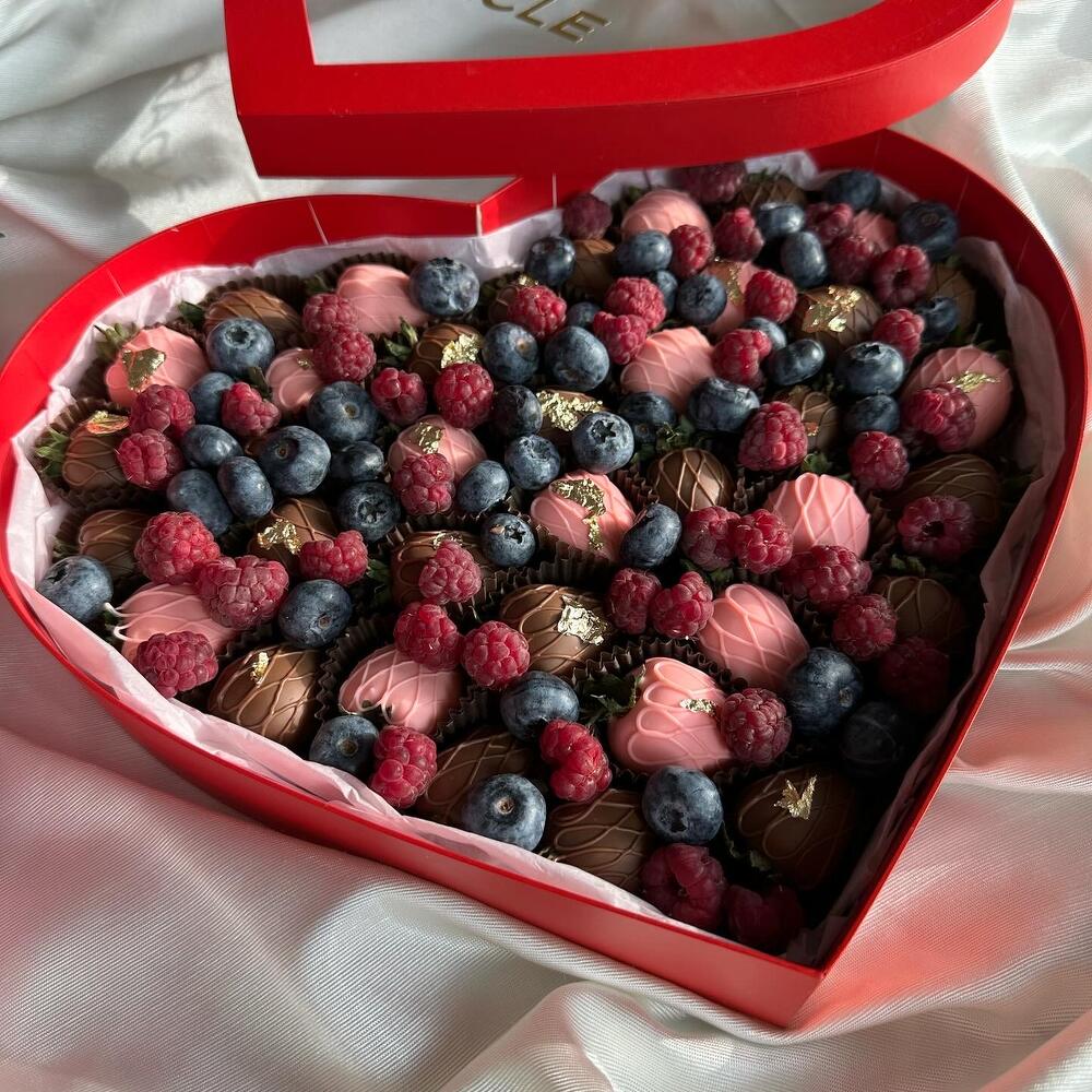Алое сердце