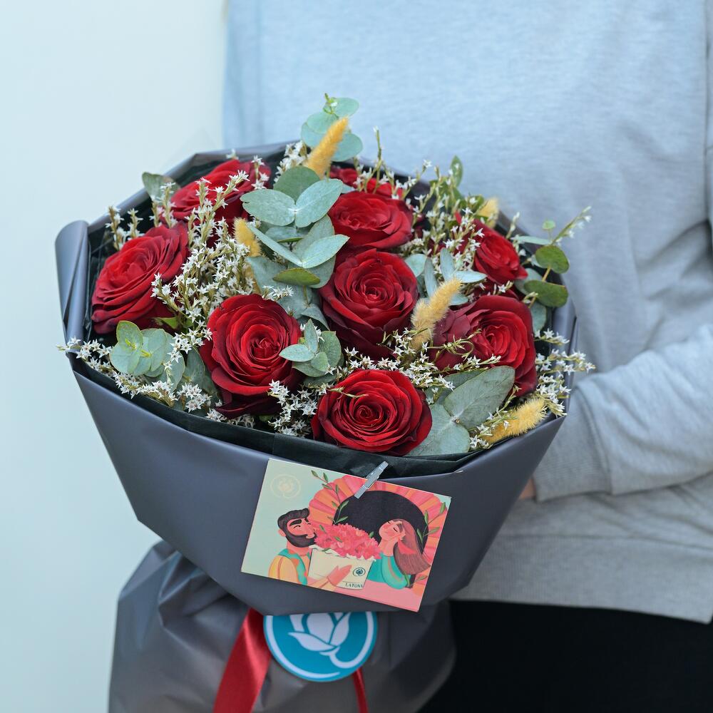 Красный букет, Flowers & Gifts Yerevan, Armenia, buy at a price of