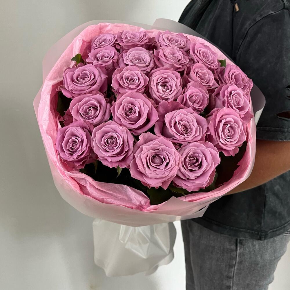 «Сиреневая эйфория» 🌸 Монобукет из 25 ароматных роз