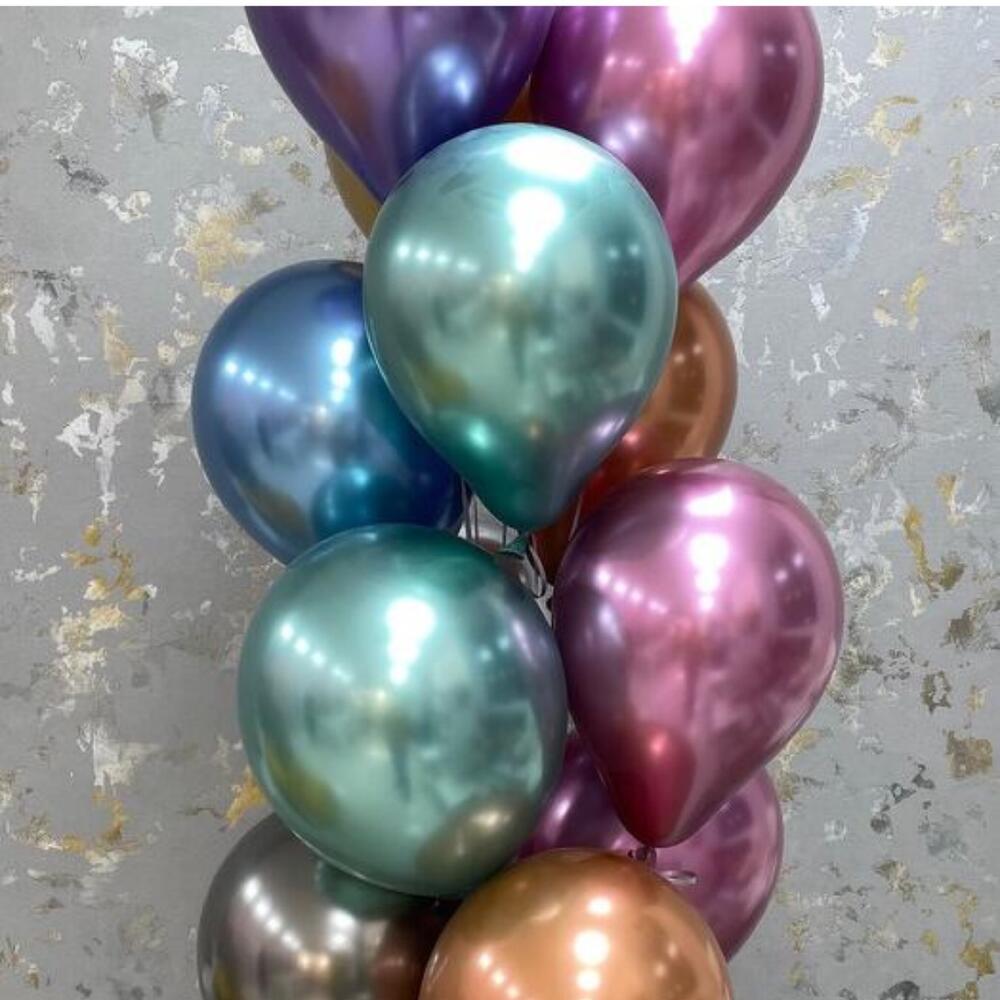 A bundle of 13 helium balloons chrome