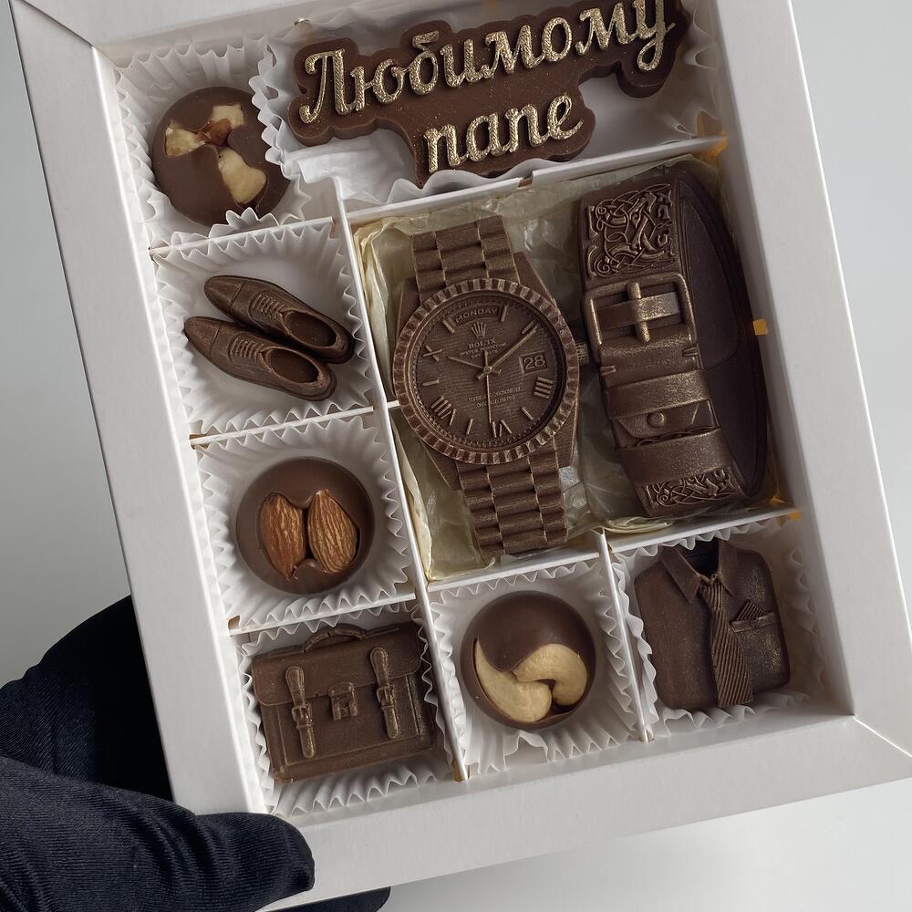 Набор из молочного шоколада «любимому папе»