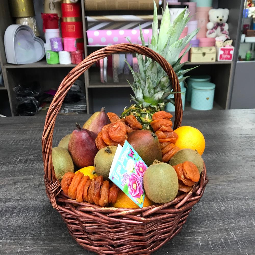 Basket fruit