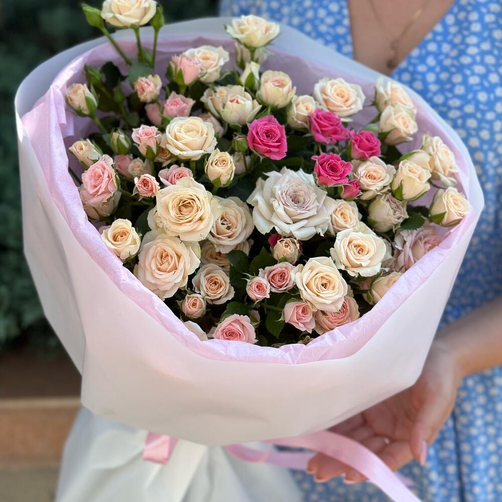 Кустовые розы 15 шт