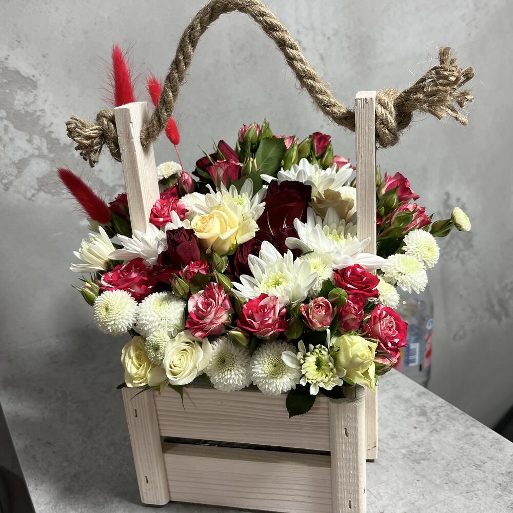 Цветы в коробке