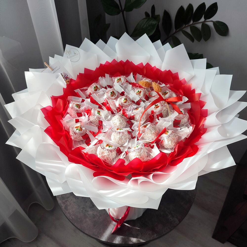 Букет мз конфет Waferello