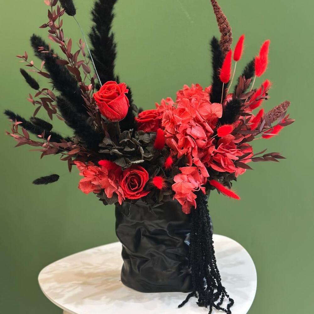 "Flamenco" композиция из стабилизированных цветов