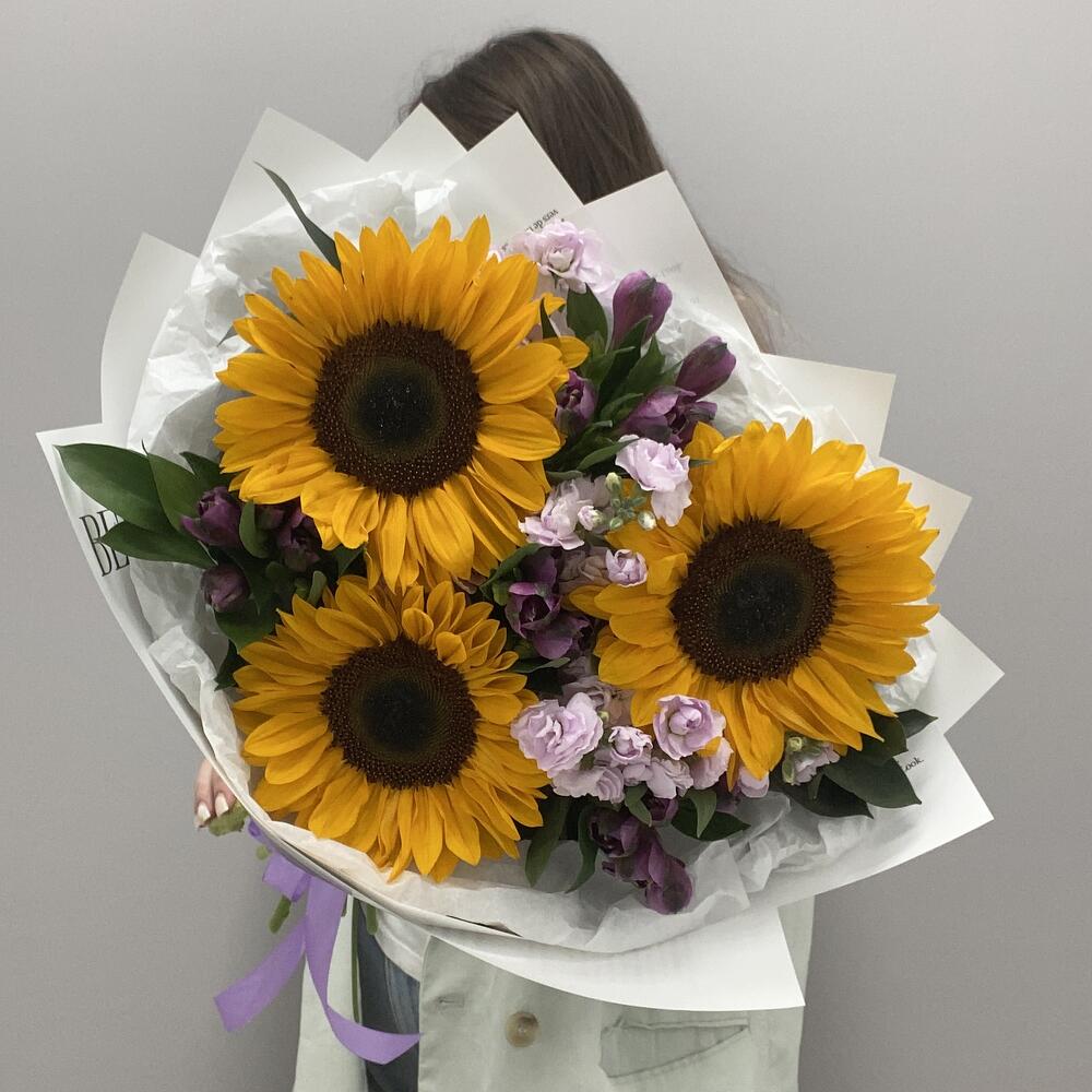 Букет с подсолнухами 🌻
