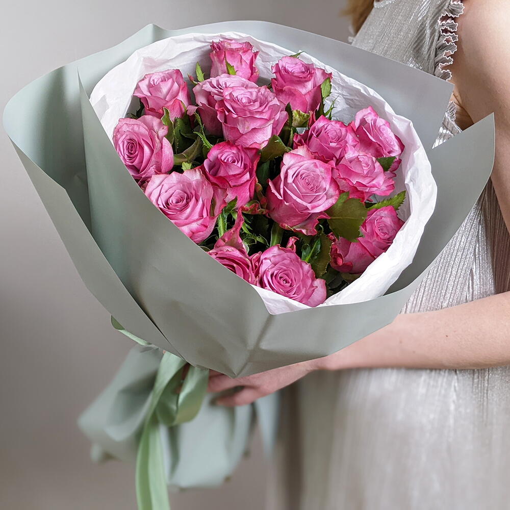 Pink roses