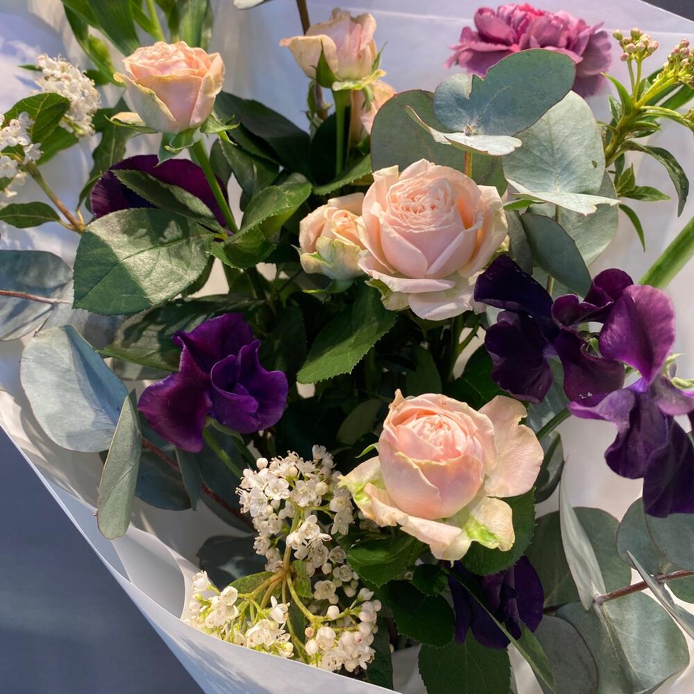 Prefabricated bouquet