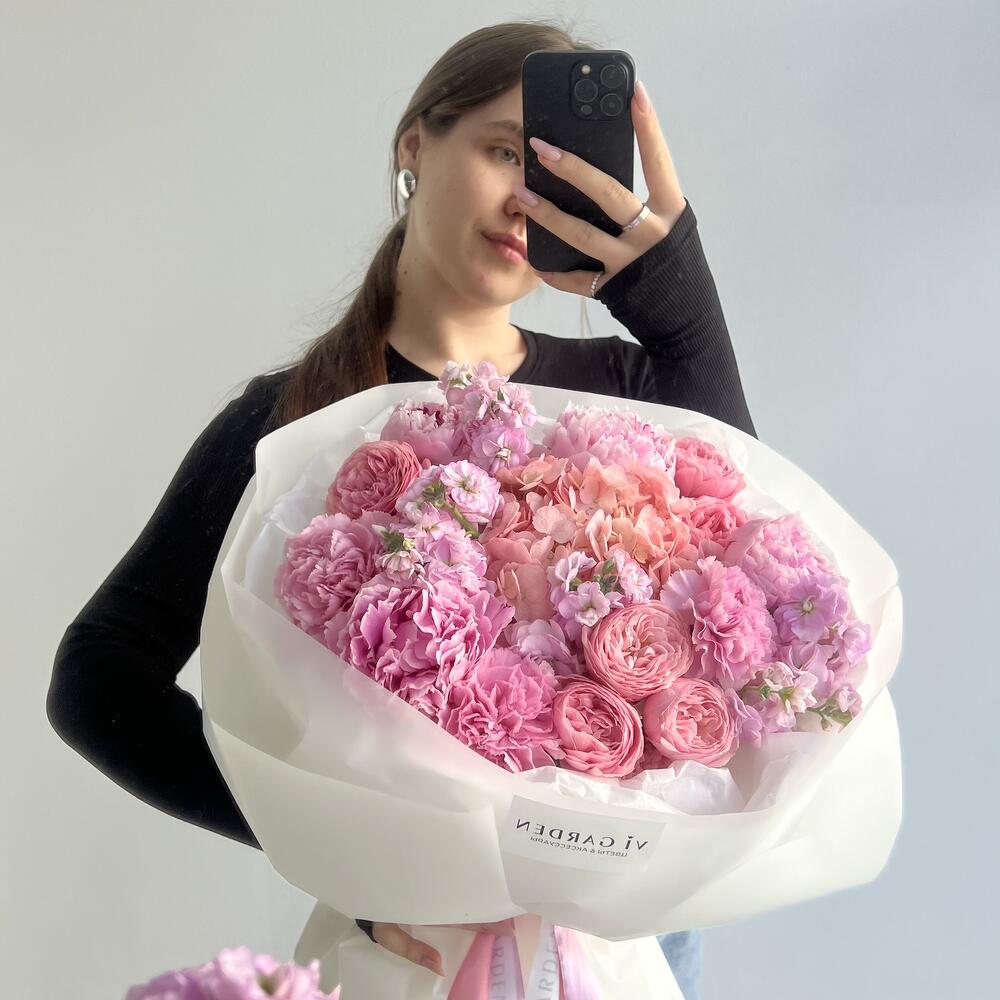 БУКЕТ «МАЛИНОВЫЙ САД»