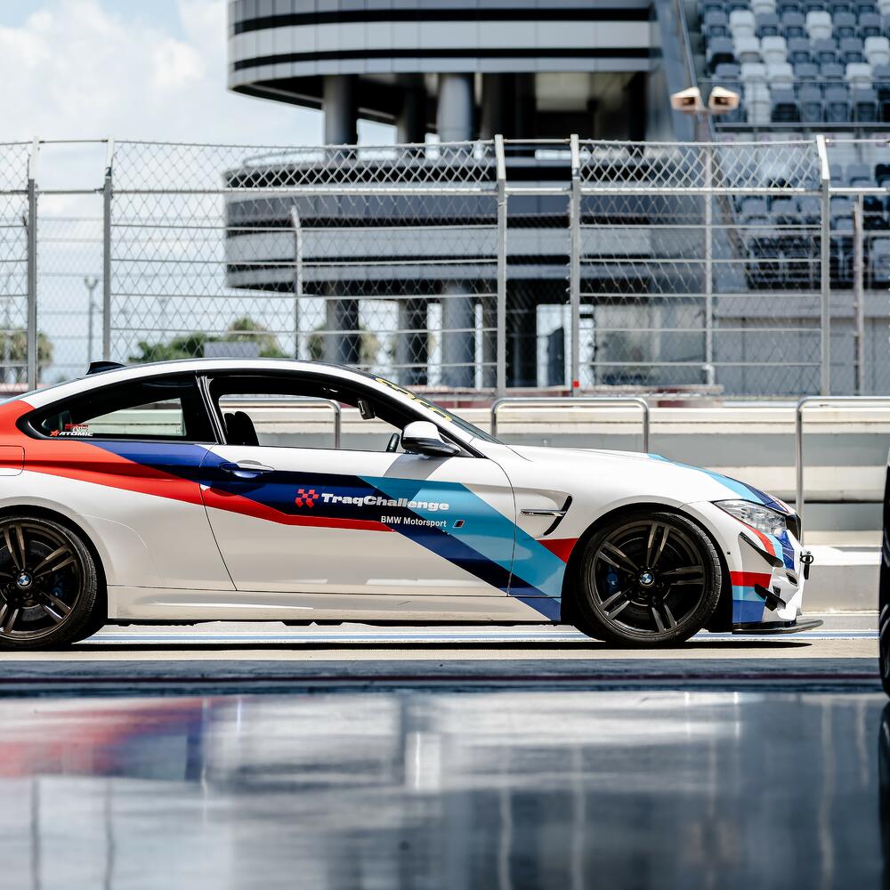 [Electronic certificate] BMW M4 Perfomance Racing taxi at SiriusAvtodrome