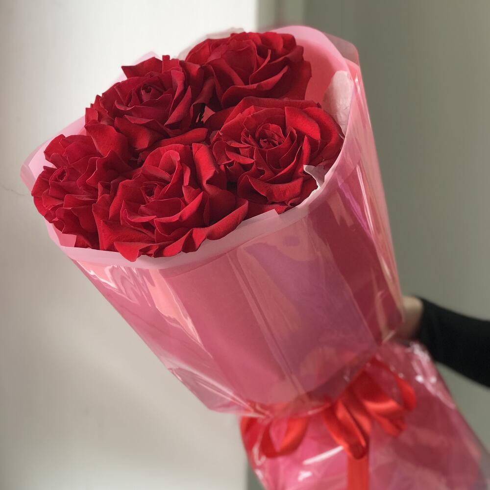 5 красных французских роз Фридом букет 9 Buket flowers