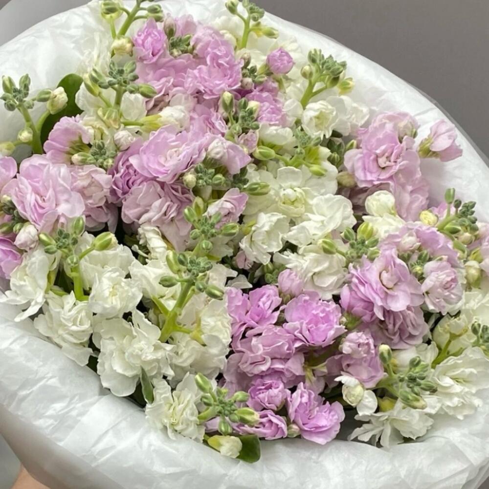 Авторский букет из ароматной маттиолы 💕