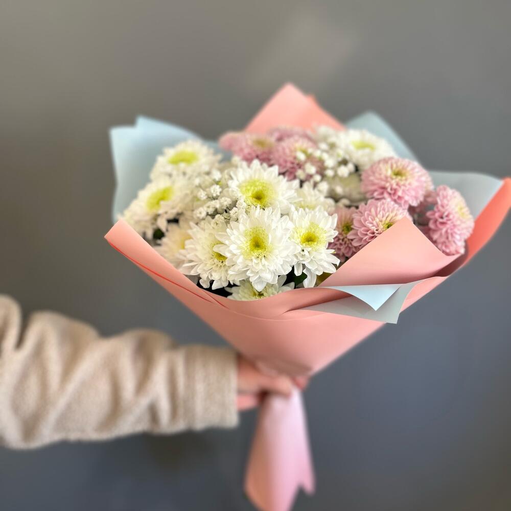 Букет из кустовых хризантем