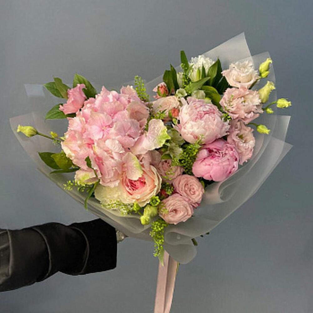 Сборный букет Pink Garden М