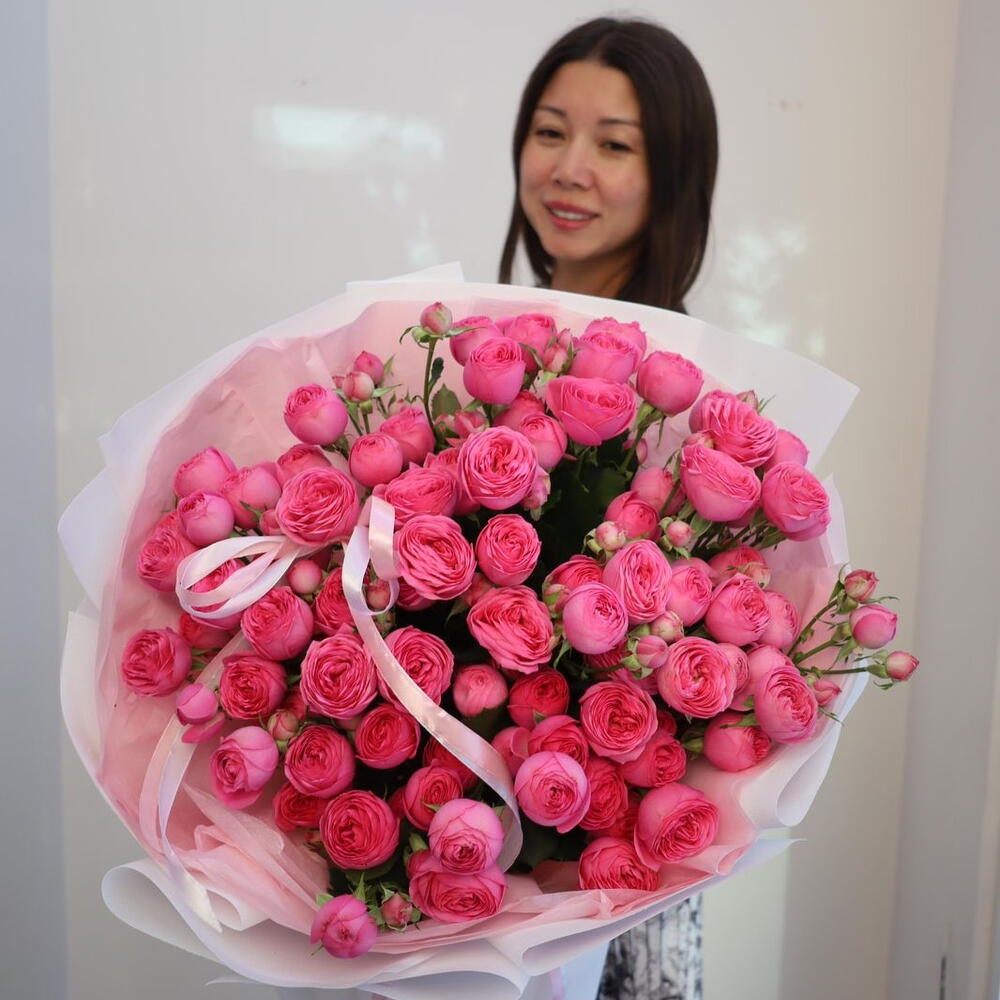 Пион тәрізді бұташа раушан гүлдерінің букеті Сильвия Пинк Silva Pink