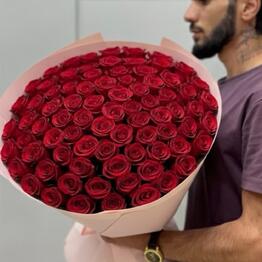 White Roses🤍