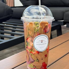 #Strawberryshop