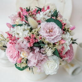 Nigella_flowers_by