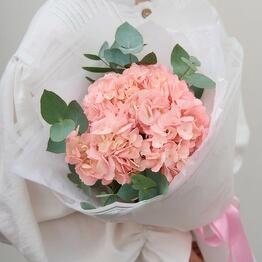 Cvetochnaya masterskaya «Bloom&Shine»