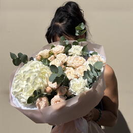 Amour Flowers