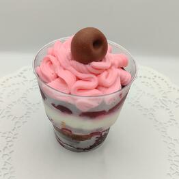 Коробочка с десертом