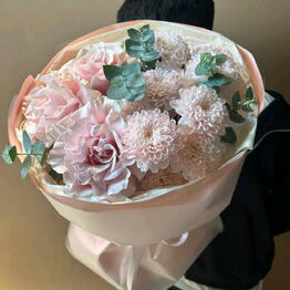 Trava Flowers