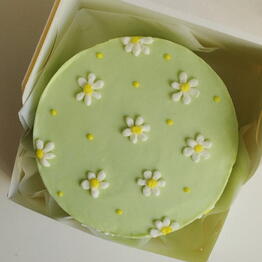 Lakidomik cake