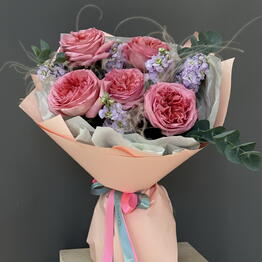 Frida’s Flowers