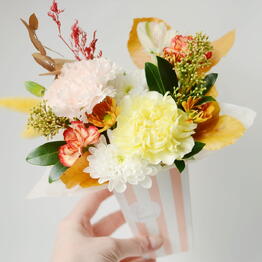 Mono_flowers_story