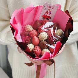 Ramo de fresas en chocolate "París"