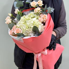 Liana Flowers