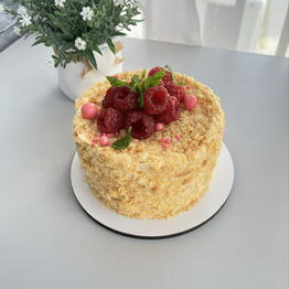 ARoma_to_cake