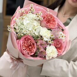 Yashel.flowers