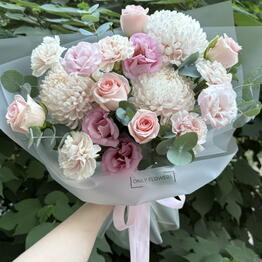 ONLY FLOWERS