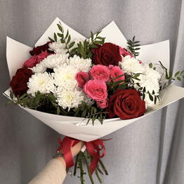 Flowers ot Romaski