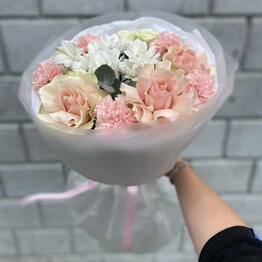 Dari Rose