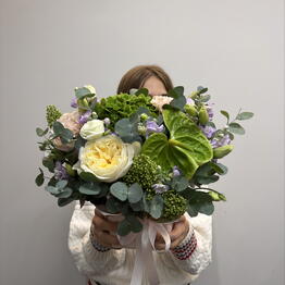 ЦВЕТЫ МАНЯТ flowers shop