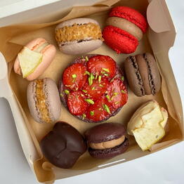 TYVIS_PASTRY