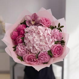 Pion Art And Flowers