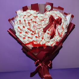 Букеты из конфет к Дню Святого Валентина (64 фото)