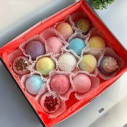 ARoma_to_cake