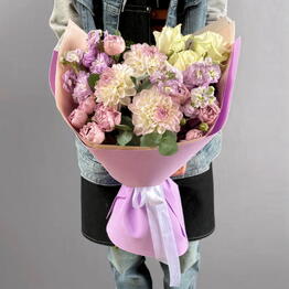 Be happy/Flowers/Вalloons/Presents